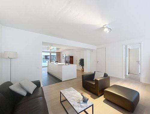                                         Appartement te huur in Brugge, € 1.050

