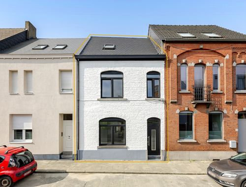                                         Woning te koop in Erembodegem, € 395.000

