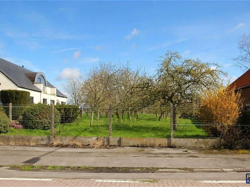Grond te koop in ,
                    7866 Ollignies
