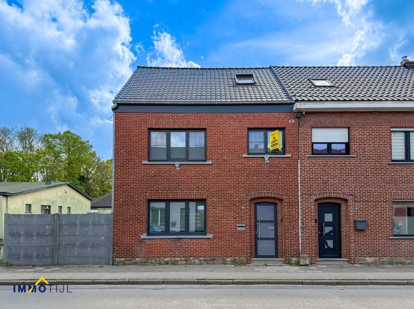 Maison à vendre
                    à 9200 Grembergen