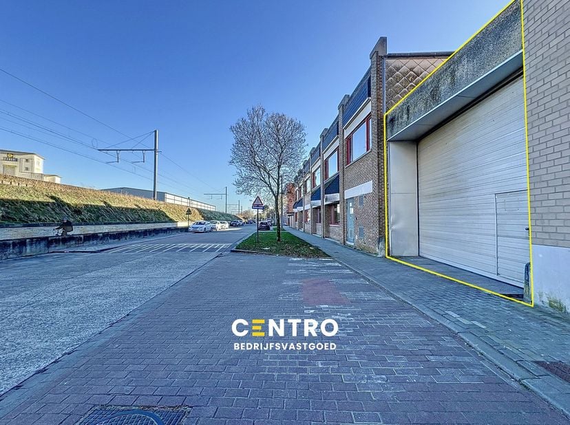 Bien professionnel à louer
                    à 8800 Roeselare