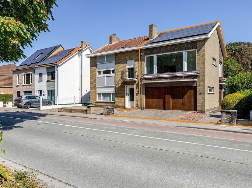 Maison à vendre
                    à 8310 Assebroek