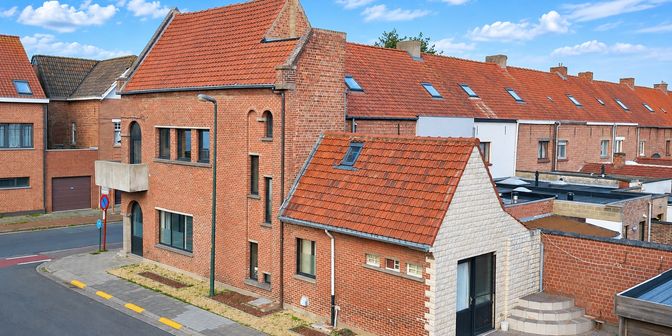 Bedrijfsvastgoed te koop in Burgemeester Lionel Pussemierstraat 35. bus .., 9900 Eeklo
