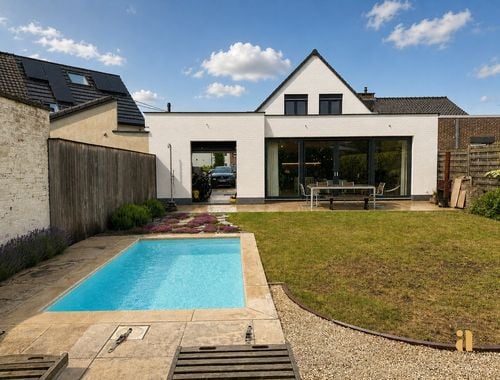                                        Woning te koop in Heusden, € 695.000
