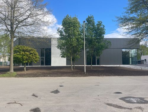                                         Bâtiment d’entreprise à louer à Hasselt, € 1.560
