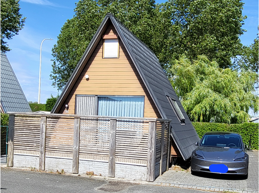 Charmante maison de vacances A-frame dans le domaine de vacances Dunepark – Oostduinkerke<br />
À la recherche d’un endroit chaleureux à la côte belge