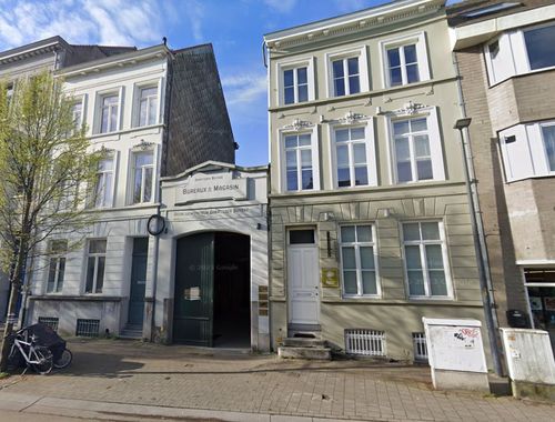                                         Bien commercial à louer à Gent, € 1.700

