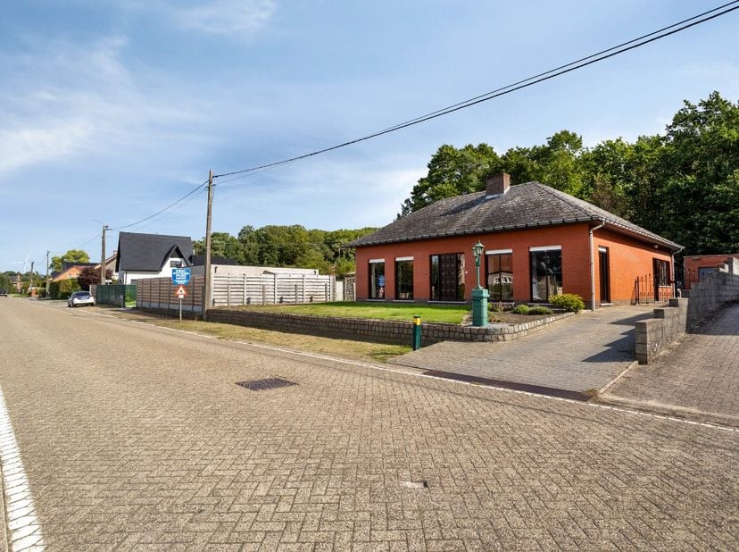 Maison à vendre à Kapelleberg 31 boîte 2,
                    2430 Eindhout
