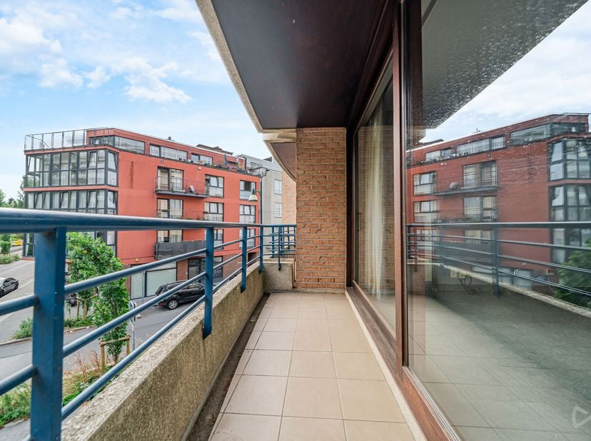 Appartement te koop in Rue de Dilbeek 102,
                    1080 Sint-Jans-Molenbeek
