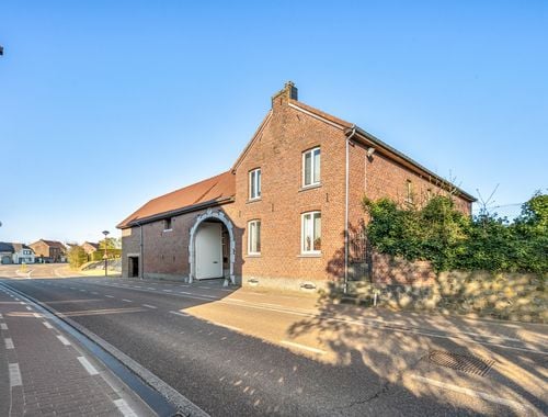                                         Ferme à vendre à Heers, € 525.000
