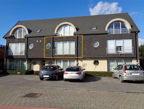                                         Appartement à louer à Sint-Job-in-'t-Goor, € 980
