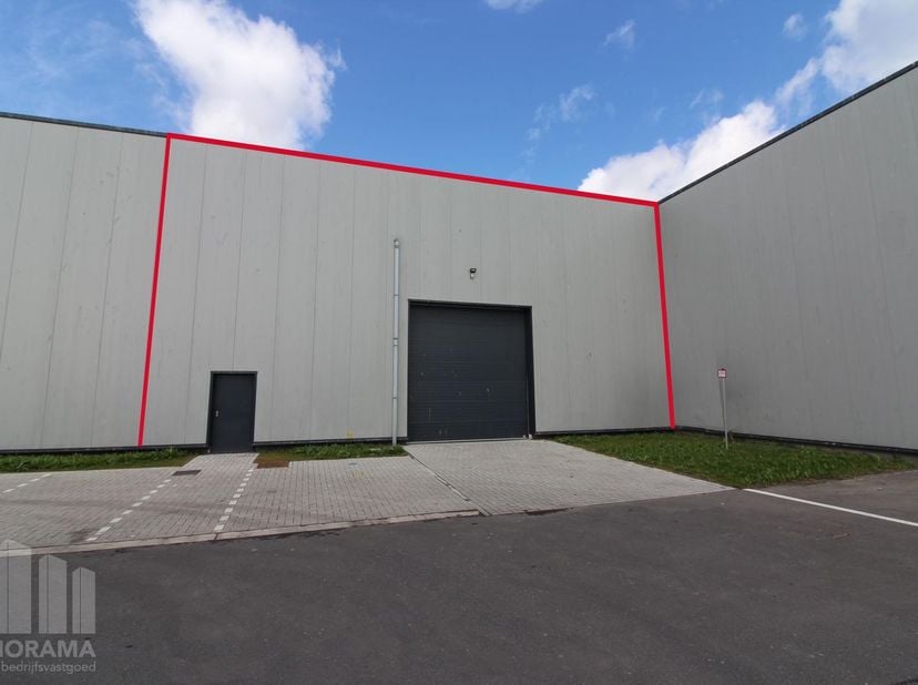 Bien professionnel à vendre à Oudenburgsesteenweg 31 boîte C8-C19,
                    8400 Oostende
