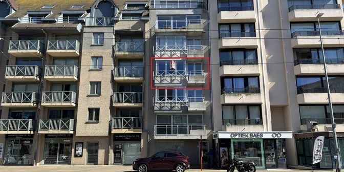 Appartement te koop in Koninklijke Baan 315 bus 301, 8670 Sint-Idesbald