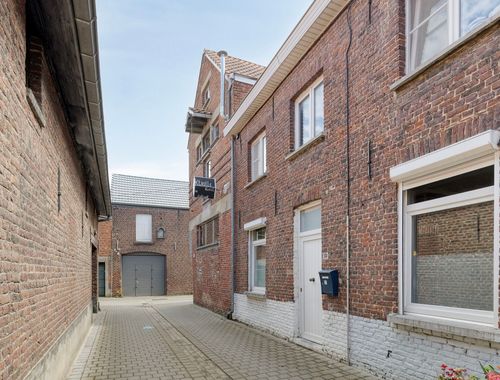                                         Rijwoning te koop in Roeselare, € 110.000
