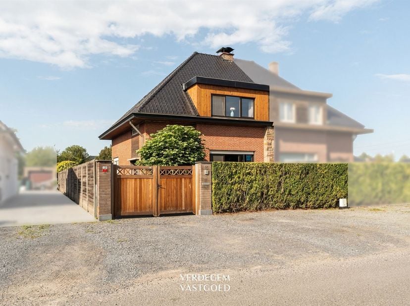 Huis te koop in Houtjen 13,
                    9032 Wondelgem