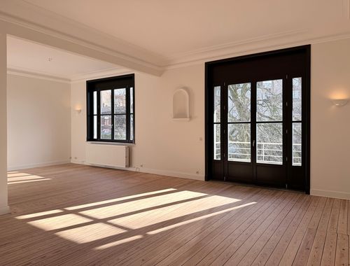                                         Appartement te huur in Sint-Gillis, € 2.300

