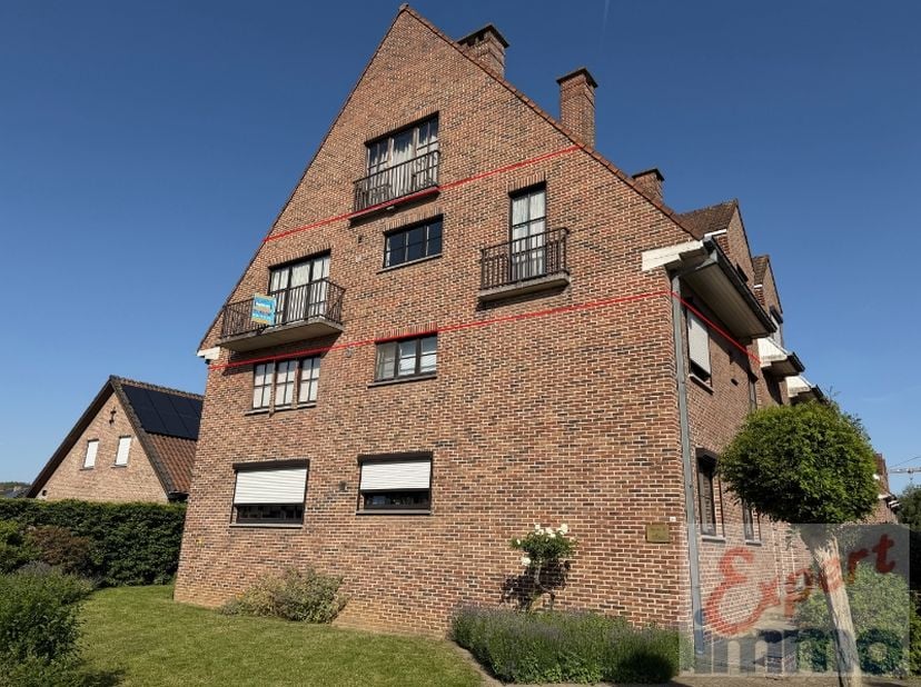 Appartement te koop
                    in 8530 Harelbeke