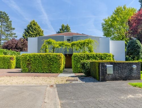                                         Villa te koop in Lanaken, € 675.000
