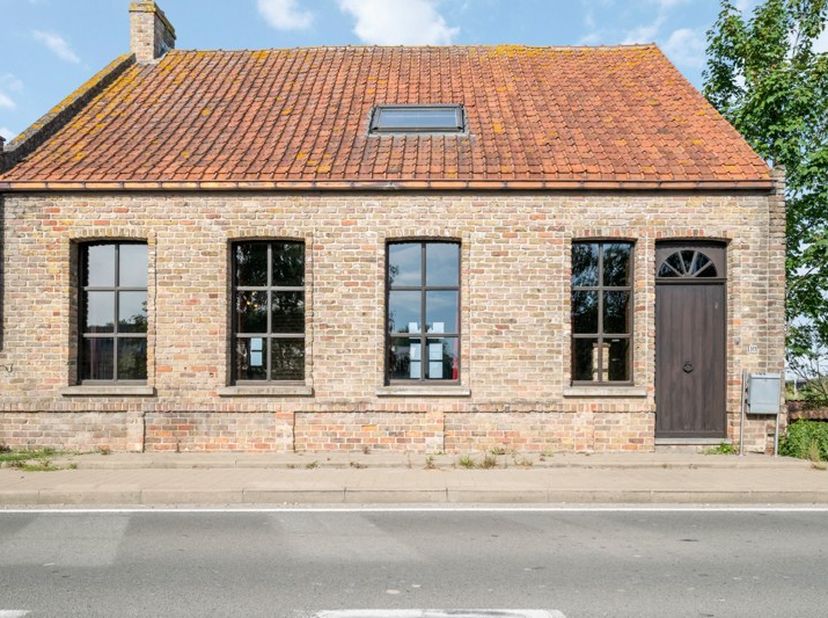 Maison à vendre
                    à 8460 Oudenburg