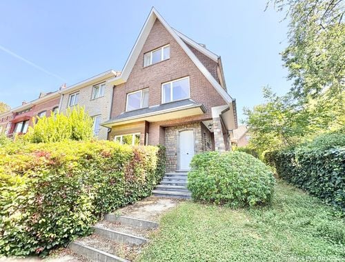                                         Woning te huur in Sint-Lambrechts-Woluwe, € 3.050
