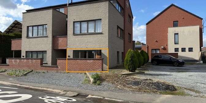 Bien professionnel à louer à Rue de Hesbaye 31, 4357 Limont