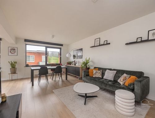                                         Appartement à vendre à Edegem, € 318.000

