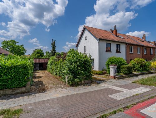                                         Woning te koop in Waterloo, € 345.000
