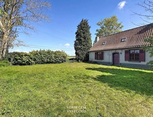                                         Eengezinswoning te koop in Sleidinge, € 379.000
