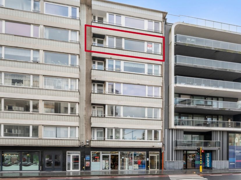 Appartement te koop in Alfons pieterslaan 128 bus 0501,
                    8400 Oostende