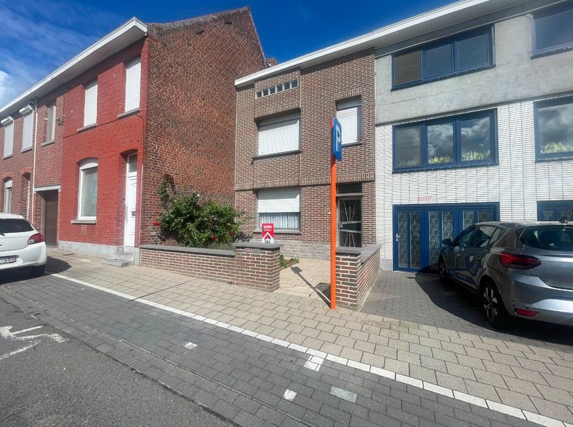 [[ CE BIEN PARTICIPE À LA JOURNÉE MAISONS OUVERTES ERA LE 19/9 DE 13:00 À 14:00 ]] Charmante maison de 3 chambres à vendre, idéale pour les familles o