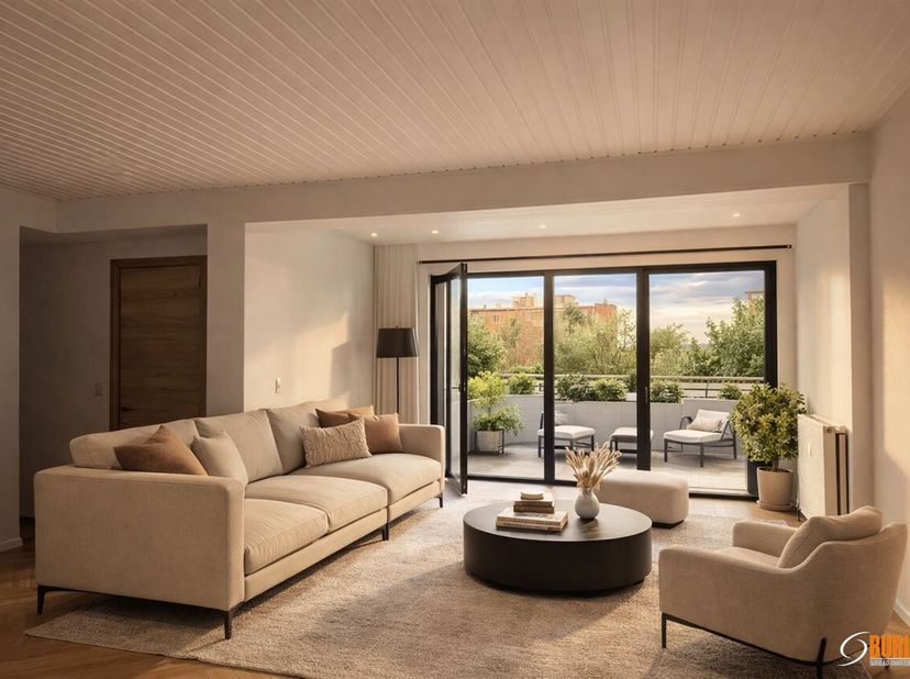 MARCINELLE In een kleine residentie met drie eenheden bestaat deze doorloopflat uit een slaapkamer, een studeerkamer, een nachthal, een doucheruimte m