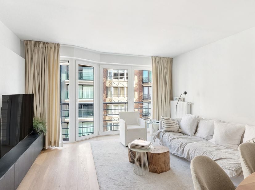 Appartement te koop in Koningslaan 139 bus 32,
                    8300 Knokke