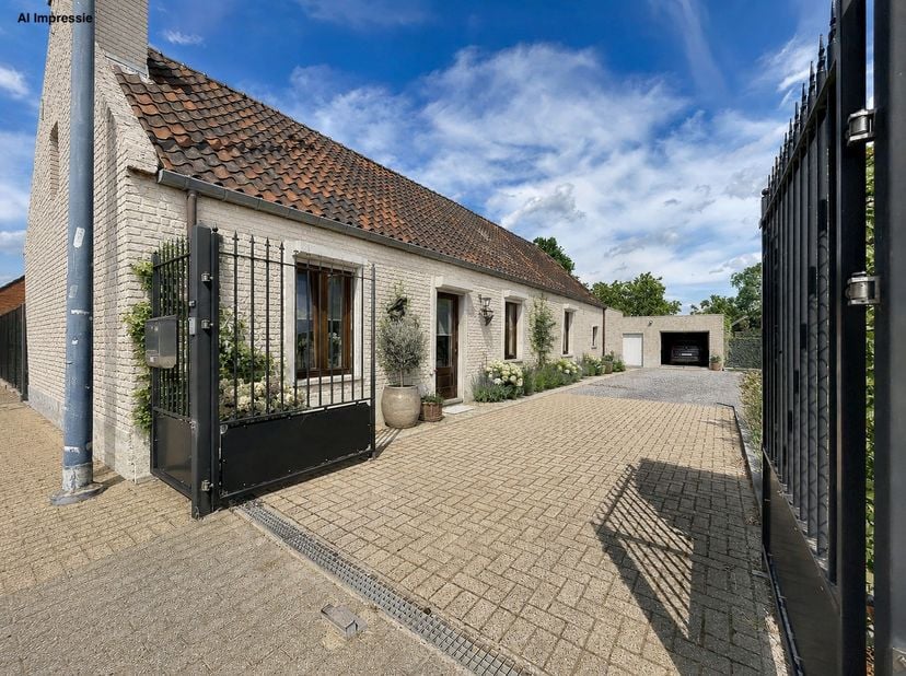 PLUSPUNTEN:<br />
+ perceeloppervlakte: 1930 m²<br />
+ bewoonbare oppervlakte: 157 m²<br />
+ 3 slaapkamers<br />
+ werkhuisje met aparte inkom<br />