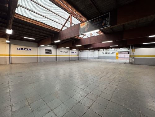                                         Handelsgelijkvloers te koop in Anderlecht, € 1.290.000
