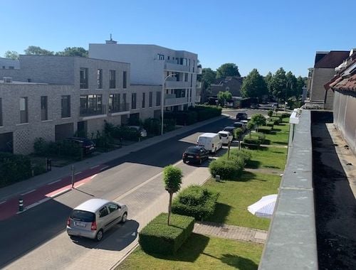                                         Appartement à louer à Lier, € 920
