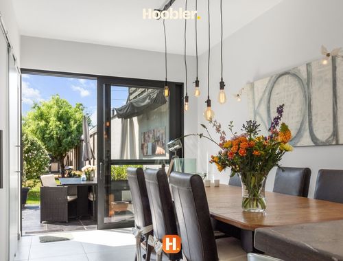                                         Rijwoning te koop in Schoten, € 465.000
