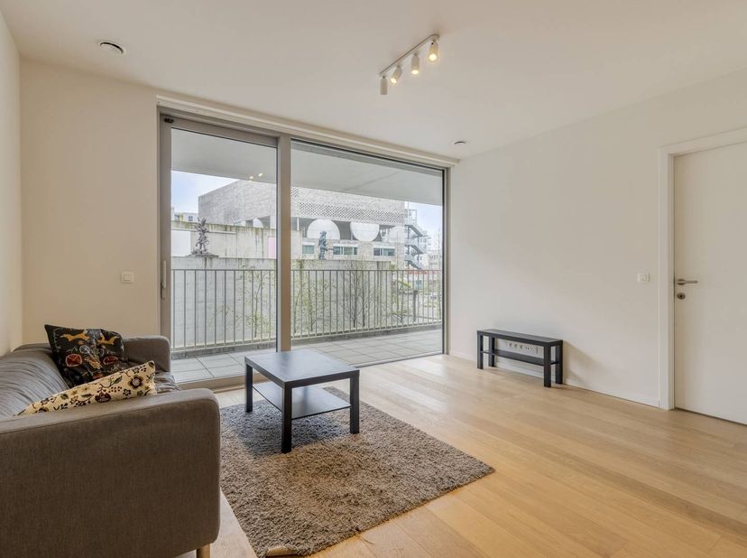Residentie Havn is gelegen op het levendige Nieuw Zuid in Antwerpen, een buurt die bekend staat om zijn moderne architectuur, groene zones en een bree
