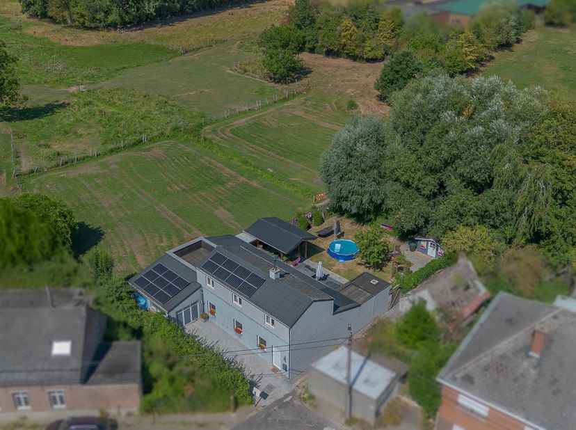 KIJKDAG ZAT. 5 SEPTEMBER VAN 10u TOT 13u ( OP AFSPRAAK!)<br />
AALST - INSTAPKLARE WONING MET TUIN EN 3 KAMERS OP TOPLOCATIE <br />
Deze woning ligt t