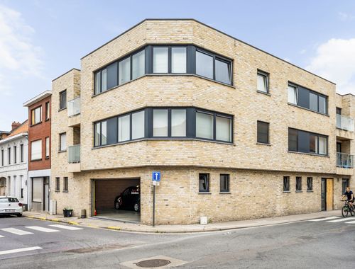                                         Appartement te koop in Emelgem, € 199.000

