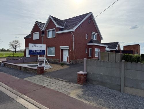                                         Maison à vendre à Herk-de-Stad, € 217.000
