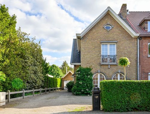                                         Maison à vendre à Sint-Michiels, € 620.000
