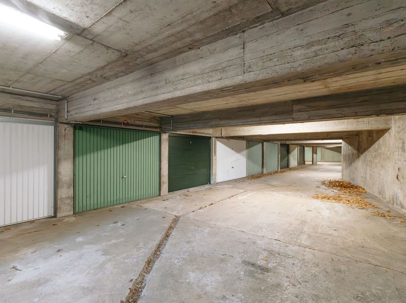 Garage à vendre
                    à 2170 Merksem