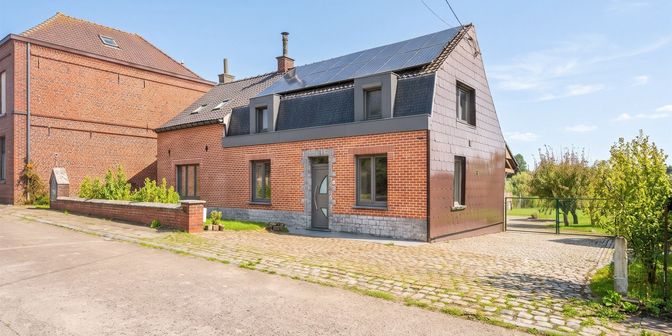 Huis te koop in Rue du Vieux Comté 4 bus B, 7543 Mourcourt