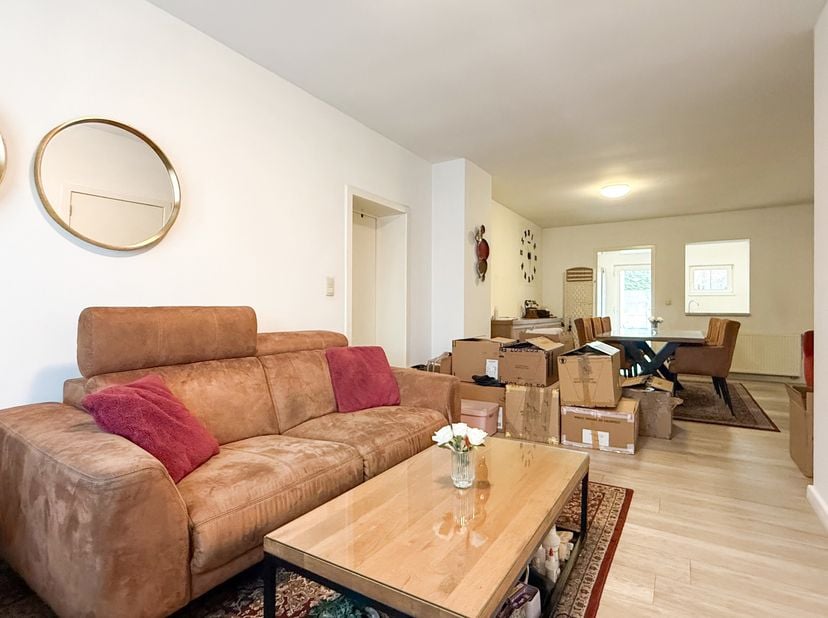 Appartement à vendre à Pastoor Paquaylaan 10 boîte 2,
                    3550 Heusden
