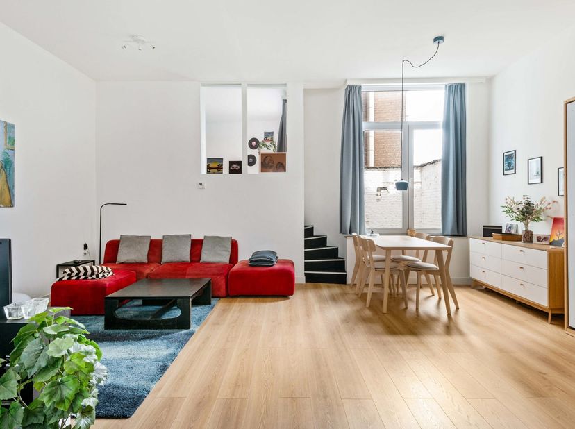 Dit gezellige 1-slaapkamerappartement bevindt zich vlak naast het populaire Park Spoor Noord, jouw dagelijkse portie groen nabij de stad.<br />
Dankzi