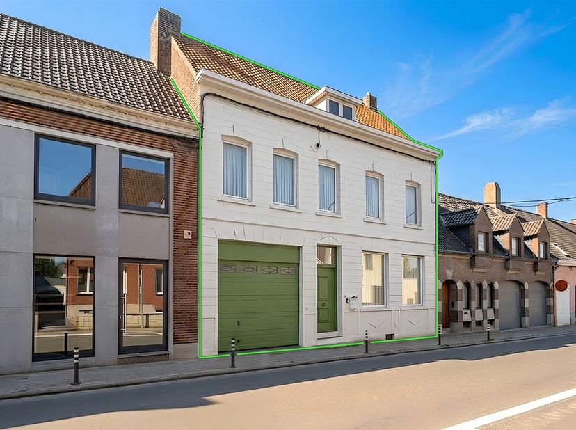 Maison à vendre à ,
                    7740 Pecq