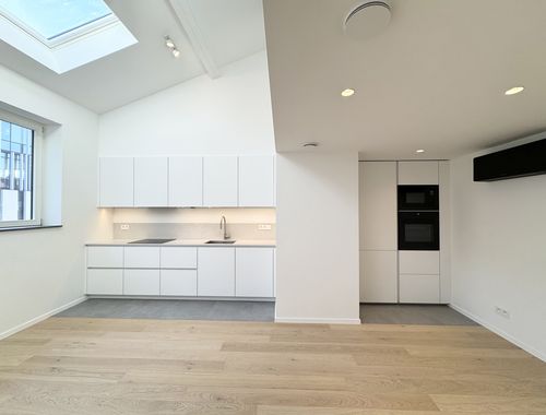                                         Appartement te huur in Etterbeek, € 1.450
