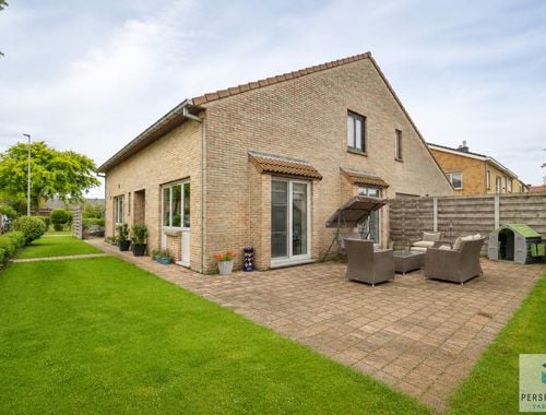                                         Maison à vendre à Sint-Michiels, € 479.000
