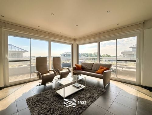                                         Appartement te koop in Oostduinkerke, € 445.000
