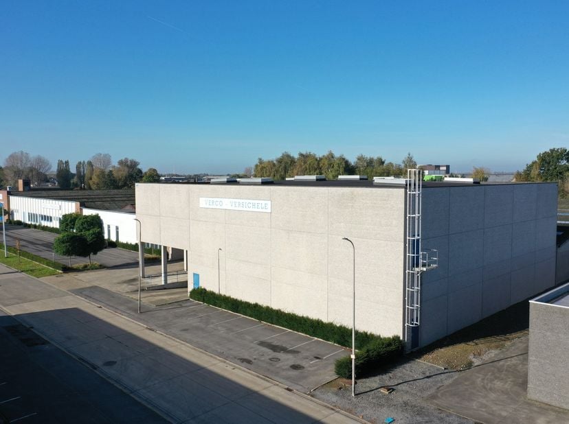 Bedrijfsvastgoed te koop in Industrielaan 27,
                    9800 Deinze